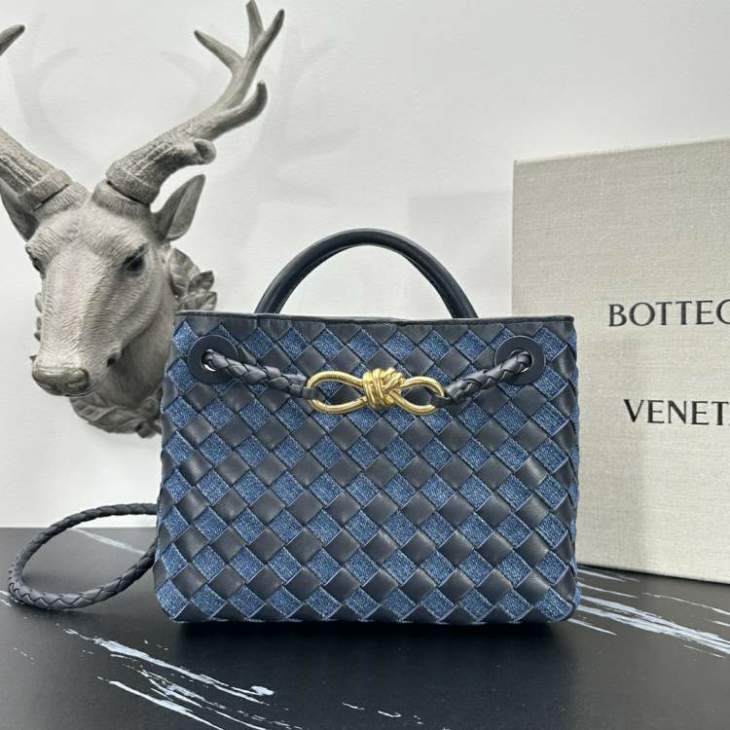 Picture of Bottega Veneta Handbags _SKUfw184066366fw